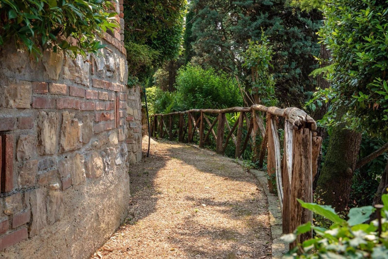 Torre De Salis Bed & Breakfast Gussago Exterior photo